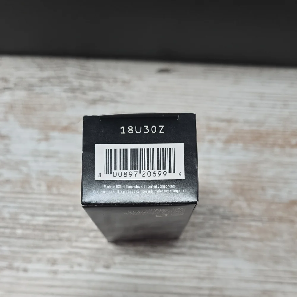 NYX Total Control Pro Foundation - Mahogany